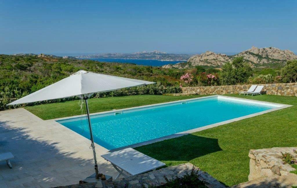 Villa Smeralda Palau Ngoại thất bức ảnh